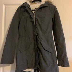 NWT Hollister Gray Size S Pacific Coast Sherpa Lined Parka